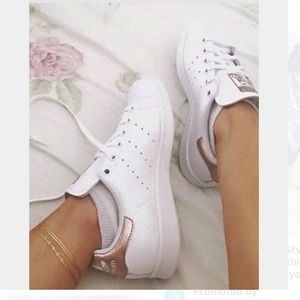 🚫SOLD🚫 NWT Stan Smith Adidas Sneakers